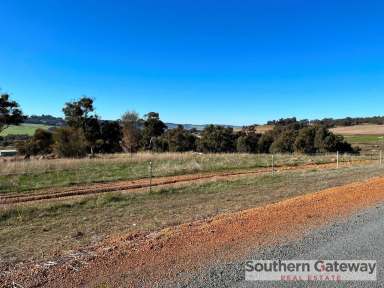 Farm Sold - WA - Wandering - 6308 - SOLD BY TAMMY LESLIE - SOUTHERN GATEWAY REAL ESTATE  (Image 2)