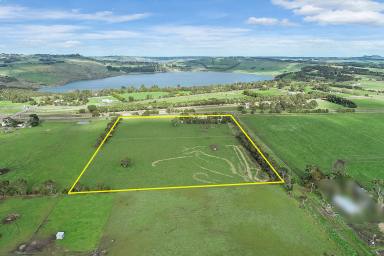 Farm Sold - VIC - Gnotuk - 3260 - The Complete Lifestyle Property  (Image 2)