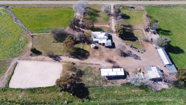 Farm Sold - VIC - Numurkah - 3636 - FEATURE PACKED LIFESTYLE PROPERTY  (Image 2)