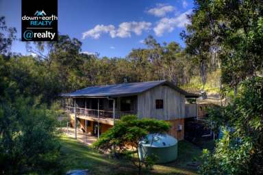 Farm Sold - QLD - Millstream - 4888 - Another Vine Creek Spectacular Home!  (Image 2)