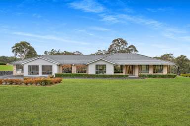 Farm For Sale - NSW - Tapitallee - 2540 - Contemporary Poolside Retreat on 2.16ha  (Image 2)