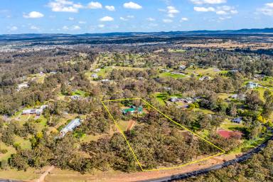 Farm Sold - NSW - Singleton - 2330 - Privately Set Home on 1.6Ha in Desirable Retreat Location!  (Image 2)