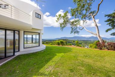 Farm Sold - QLD - Kanimbla - 4870 - LUXURY ESTATE OFFERING SECLUSION & UNINTERRUPTED PANORAMIC VIEWS  (Image 2)