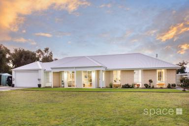 Farm Sold - WA - Burnside - 6285 - The essence of Country Living  (Image 2)