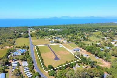 Farm Sold - QLD - Tully Heads - 4854 - The Money Maker DA APPROVED!  (Image 2)