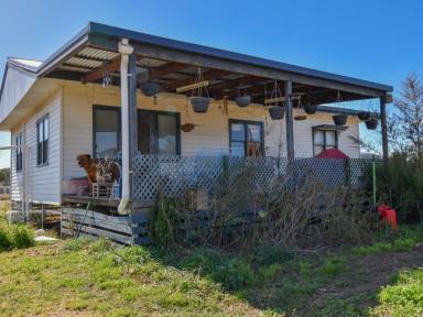 Farm Sold - QLD - Maryvale - 4370 - Great little home on an acre  (Image 2)