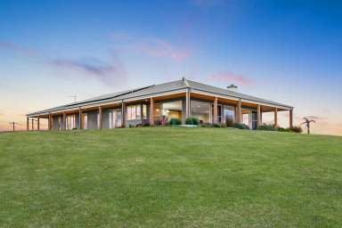 Farm For Sale - VIC - Cape Schanck - 3939 - A Luxury Lifestyle Like No Other – Your Dream Country Retreat Awaits  (Image 2)