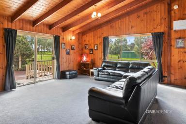 Farm For Sale - TAS - Smithton - 7330 - Owners moving interstate - significant price drop! Well worth an inspection!  (Image 2)