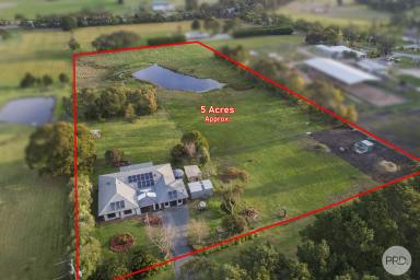 Farm Sold - VIC - Smythes Creek - 3351 - Large 5 Acre Family Home on Ballarat's Door Step  (Image 2)