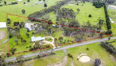 Farm Sold - VIC - Heathcote - 3523 - GO McNUTTS FOR THIS LIFESTYLE  (Image 2)