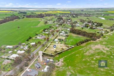 Farm For Sale - VIC - Cressy - 3322 - The country air beckons  (Image 2)