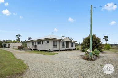 Farm Sold - QLD - Yengarie - 4650 - ACREAGE IN YENGARIE  (Image 2)