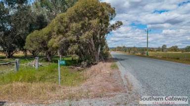 Farm Sold - WA - Hopeland - 6125 - SOLD BY AARON BAZELEY - SOUTHERN GATEWAY REAL ESTATE  (Image 2)