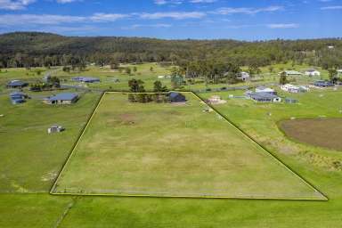 Farm Sold - NSW - Clarence Town - 2321 - Shed with 3 phase power  (Image 2)