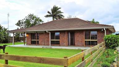 Farm Sold - QLD - Bowen - 4805 - Create a life where you can love, work AND play!  (Image 2)