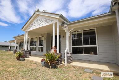 Farm Sold - QLD - Laidley Heights - 4341 - Modern Country  (Image 2)