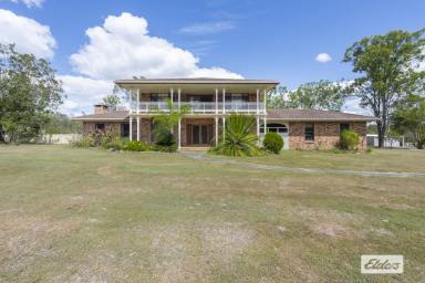 Farm Sold - NSW - Waterview Heights - 2460 - FAMILY HOME ON AN EXECUTIVE ACREAGE  (Image 2)