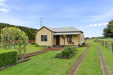 Farm Sold - VIC - Coragulac - 3249 - Charming Country Cottage  (Image 2)