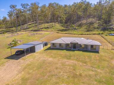 Farm Sold - QLD - Curra - 4570 - "Sunset Strip"  (Image 2)