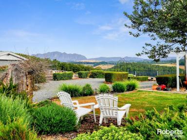 Farm Sold - TAS - Wilmot - 7310 - Impressive Home with a rural feel!!  (Image 2)