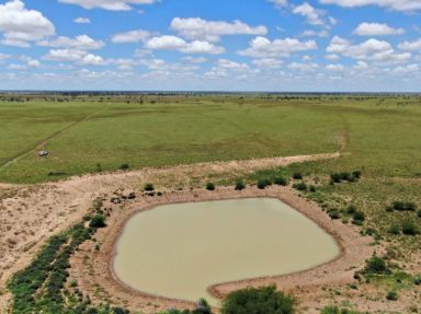 Farm Sold - QLD - Winton - 4735 - Wando Homestead - Winton  (Image 2)