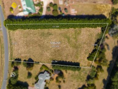 Farm Sold - VIC - Woodend - 3442 - 1.35 Acres. Neat as a pin! Reassuringly level with a northern aspect, Low Density Residential Zone.  (Image 2)