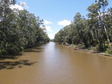 Farm Sold - QLD - Clermont  - 4721 - "THERESA CREEK" CLERMONT  QLD   (Image 2)