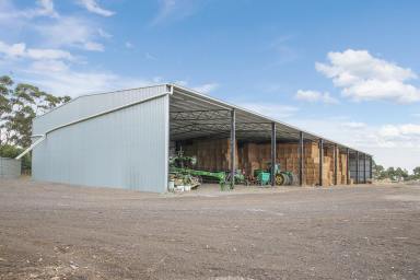 Farm Sold - VIC - Berrybank - 3323 - OUTSTANDING BERRYBANK FARMING/ CONTRACTING HEADQUARTERS  (Image 2)