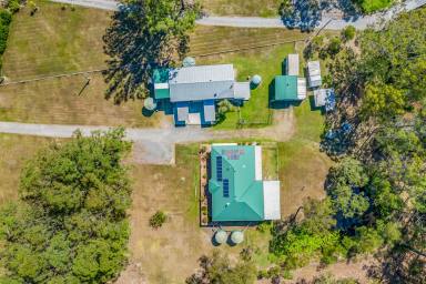 Farm Sold - NSW - Clarence Town - 2321 - A Home for the extended family  (Image 2)