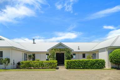 Farm Sold - NSW - Grafton - 2460 - Luxury Grafton acreage capturing awe-inspiring views  (Image 2)