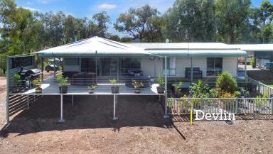 Farm Sold - VIC - Everton Upper - 3678 - A ROOM WITH A VIEW!  (Image 2)