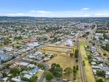 Farm For Sale - VIC - Bairnsdale - 3875 - RARE MIXED USE BLOCK IN CBD  (Image 2)