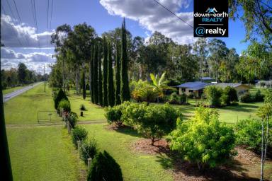 Farm For Sale - QLD - Millstream - 4888 - Immaculately presented - 4 bedroom Block Home with class in Millstream, QLD!  (Image 2)