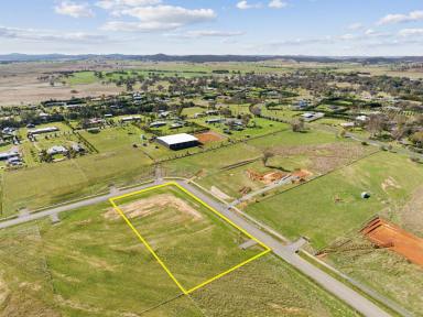 Farm Sold - NSW - Murrumbateman - 2582 - Owners Change in Circumstance = Yours for $629,990!  (Image 2)