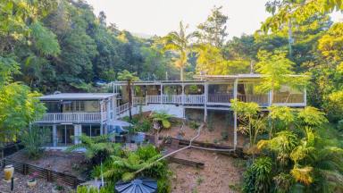 Farm For Sale - QLD - Kin Kin - 4571 - SECLUDED, GETAWAY WITH VIEWS  (Image 2)