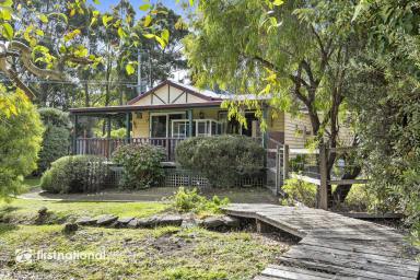 Farm Sold - TAS - Kellevie - 7176 - Country Lifestyle Only 45mins from Hobart City!  (Image 2)