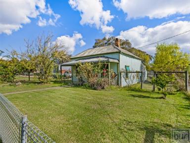 Farm Sold - VIC - Beechworth - 3747 - Outstanding Potential in Exclusive Beechworth Township  (Image 2)