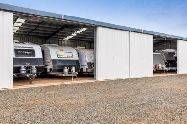 Farm For Sale - QLD - Clifton - 4361 - Freehold and Business Opportunity - 'Eastern Downs Storage and Stopover'  (Image 2)