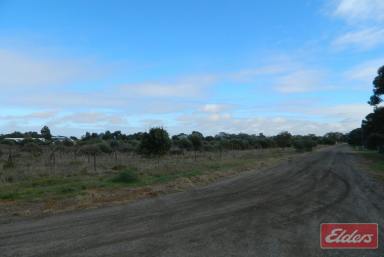 Farm Sold - SA - Kudla - 5115 - UNDER CONTRACT BY ANDREW PIKE  (Image 2)