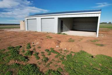 Farm Sold - WA - Beverley - 6304 - Perfect blend of Natural Bushland and Arable land                          53.21ha  (Image 2)