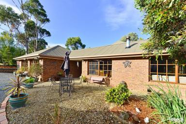 Farm For Sale - TAS - Old Beach - 7017 - Luxury, Comfort & Privacy - Ultimate Family Home  (Image 2)