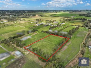 Farm Sold - VIC - Elliminyt - 3250 - Space will not be an issue…!  (Image 2)