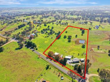 Farm Sold - NSW - Young - 2594 - House & 8.5 acres close to Young  (Image 2)