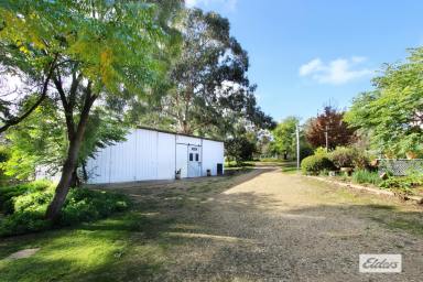 Farm Sold - VIC - Welshmans Reef - 3462 - STYLE & FLAIR SET IN INSPIRING SURROUNDINGS  (Image 2)