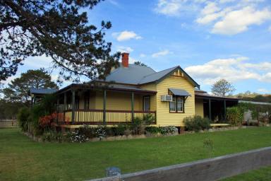 Farm For Sale - NSW - Inverell - 2360 - 'Dalvene' - Federation Home on 500ac  (Image 2)