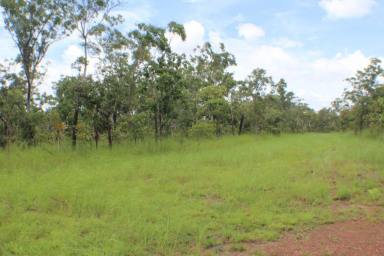 Farm For Sale - NT - Lloyd Creek - 0822 - Looking to start your rural lifestyle?  (Image 2)