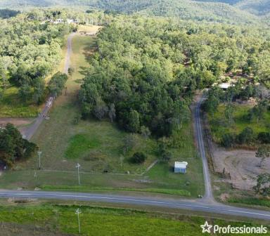 Farm For Sale - QLD - Mount Jukes - 4740 - Great Family Lifestyle Block with Town Water!  (Image 2)