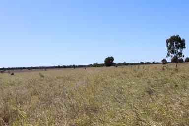 Oombabeer Road, Moura QLD 4718