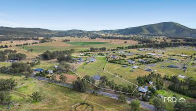 Farm For Sale - NSW - Vacy - 2421 - ENTERTAINERS DELIGHT  (Image 2)