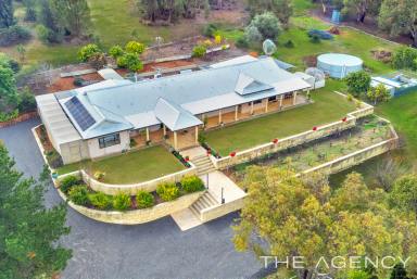 Farm Sold - WA - Gidgegannup - 6083 - The Ultimate Package"  (Image 2)